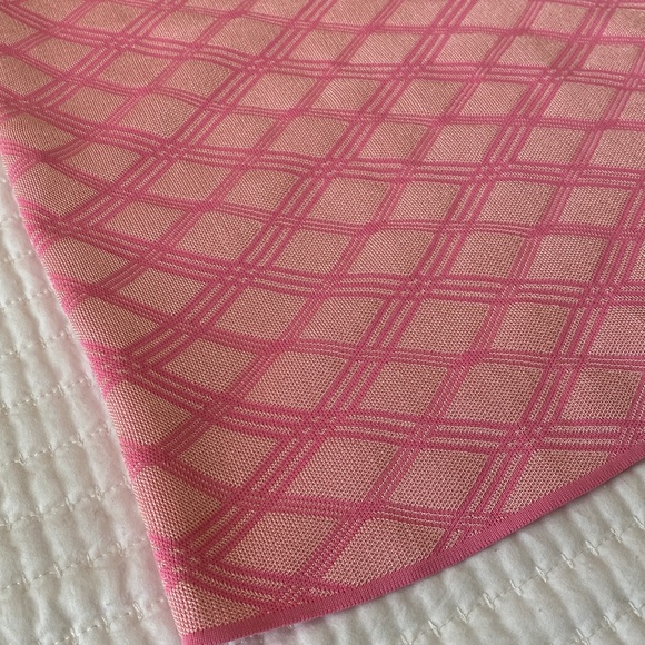 Pretty in Pink mini dress - Picture 3 of 3